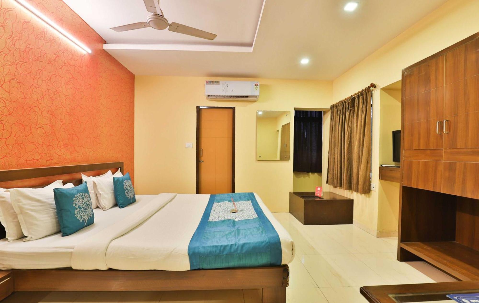 Hotel O Sunrise Gorwa Exterior foto